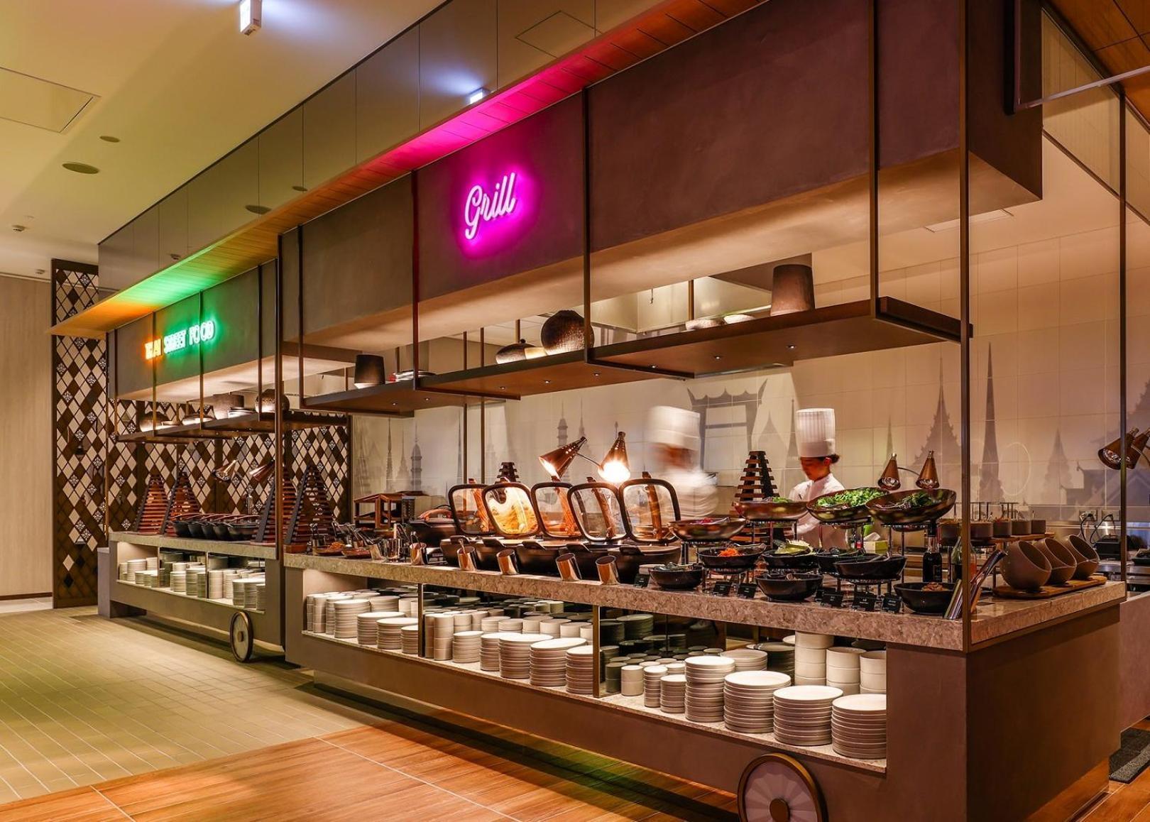 Centara Grand Hotel Osaka Exterior photo A buffet at a hotel
