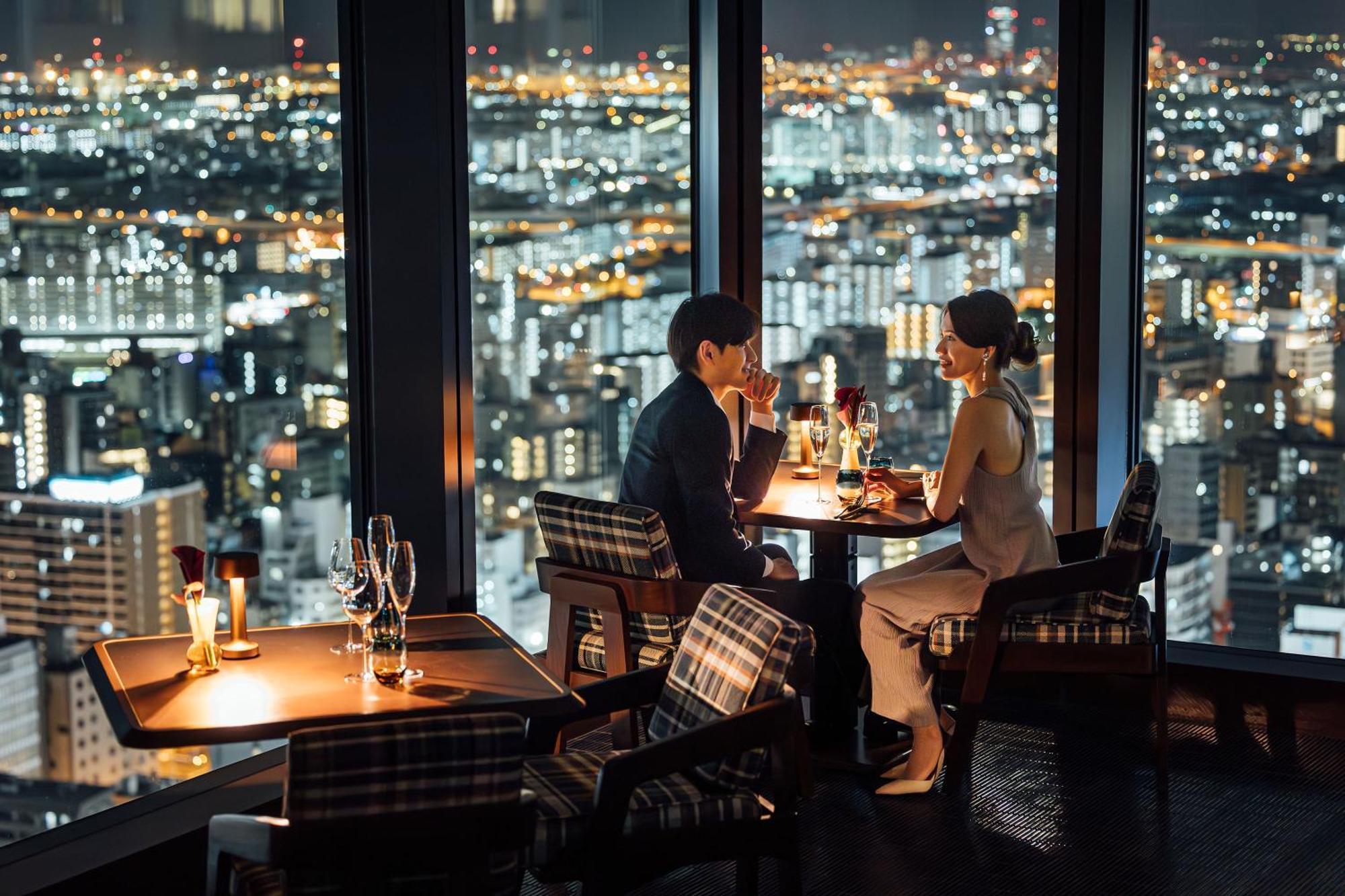 Centara Grand Hotel Osaka Exterior photo Sky Bar